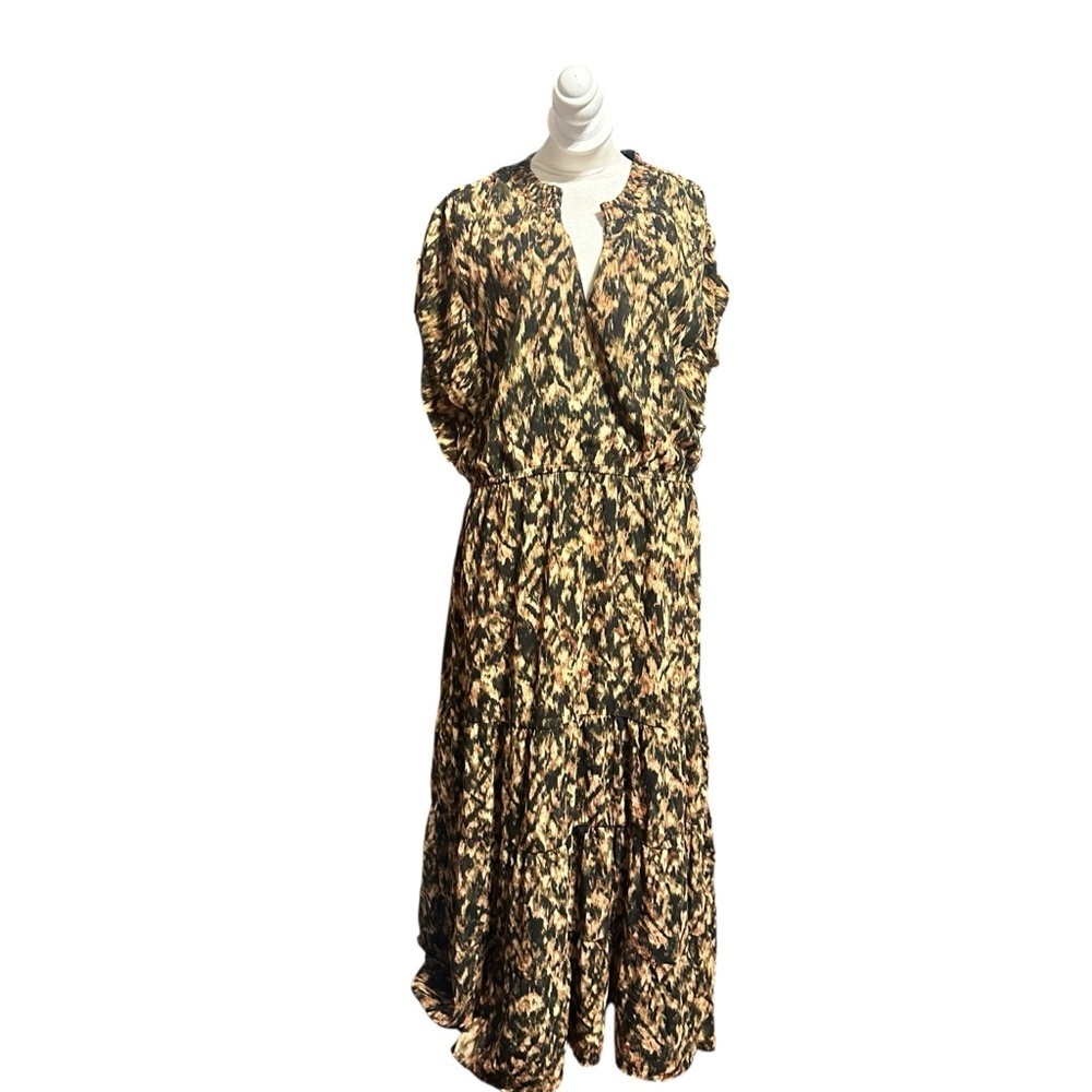 Steve Madden Black and Tan Midi Dress